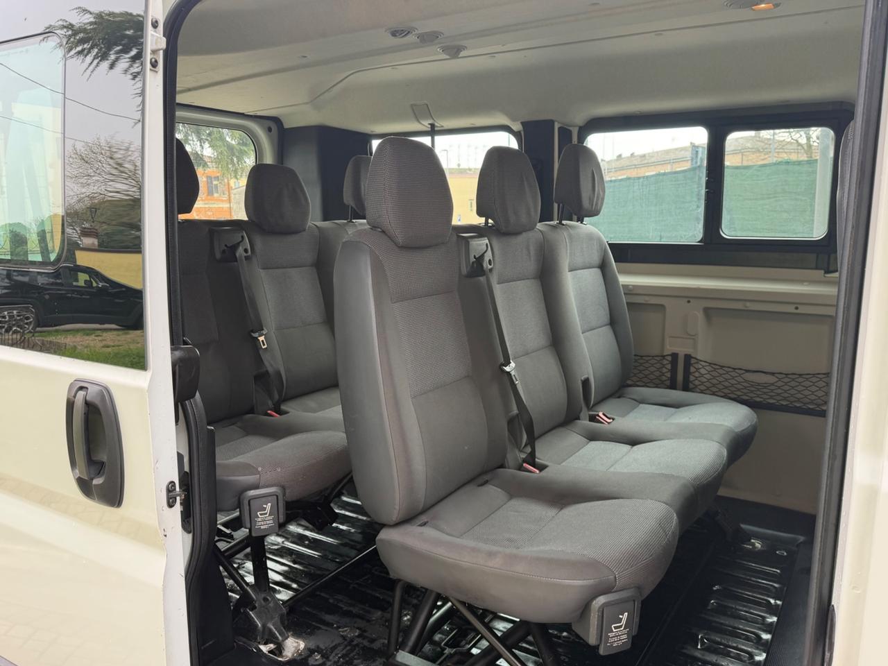 Peugeot Boxer 2.2 HDi/ 9posti Combi Premium