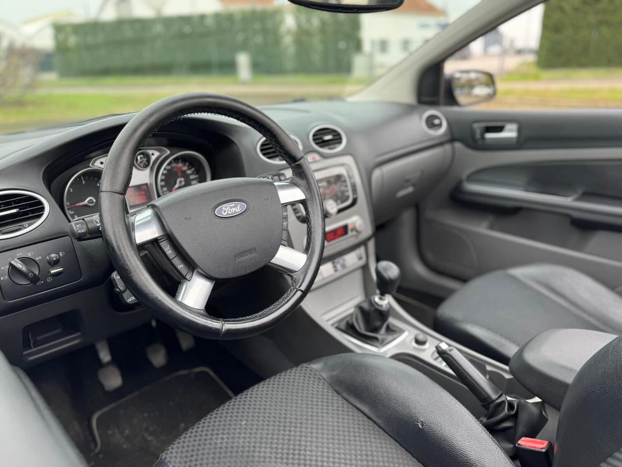Ford Focus 2.0 TDCI CABRIO Neopatentati