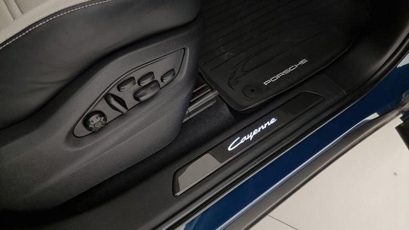 Porsche Cayenne 3.0 V6 E-Hybrid