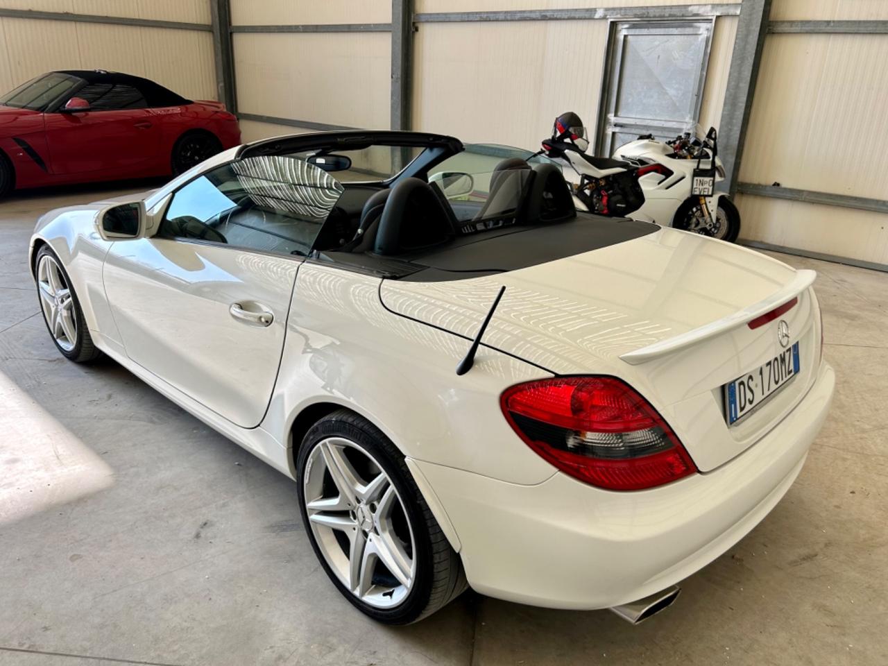 Mercedes-benz SLK Premium Amg