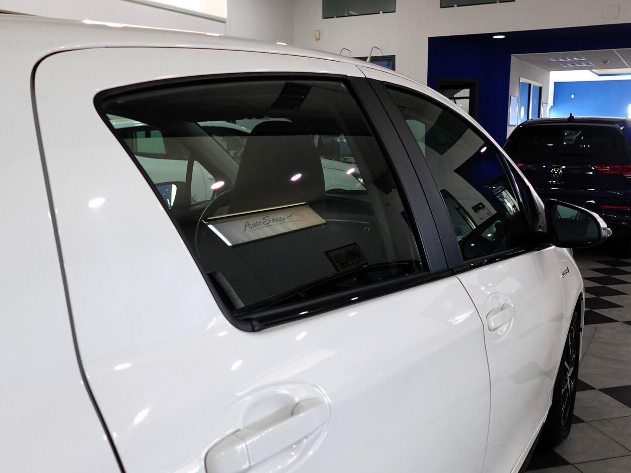 Toyota Yaris 1.5 E-CVT HYBRID 73 CV ACTIVE