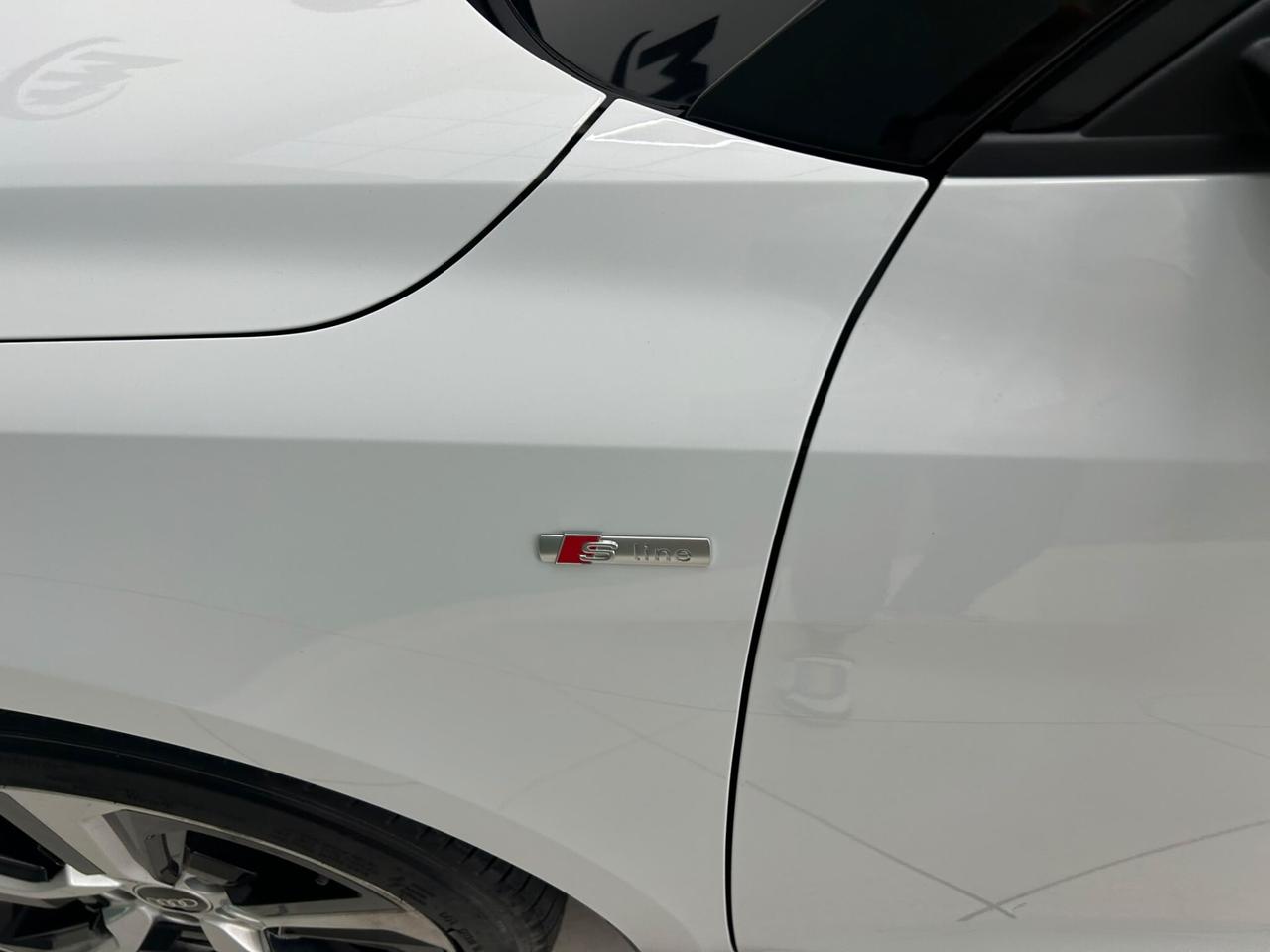 Audi A1 SPB 30 TFSI S tronic line edition