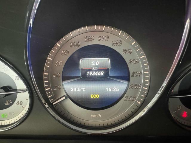 MERCEDES-BENZ GLK 200 CDI Premium