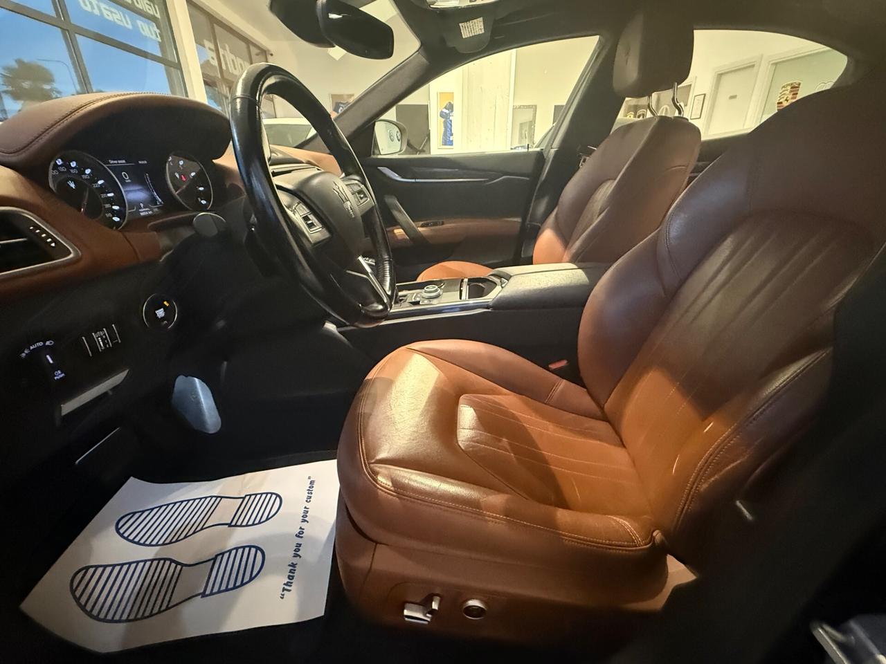 Maserati Ghibli GRANLUSSO