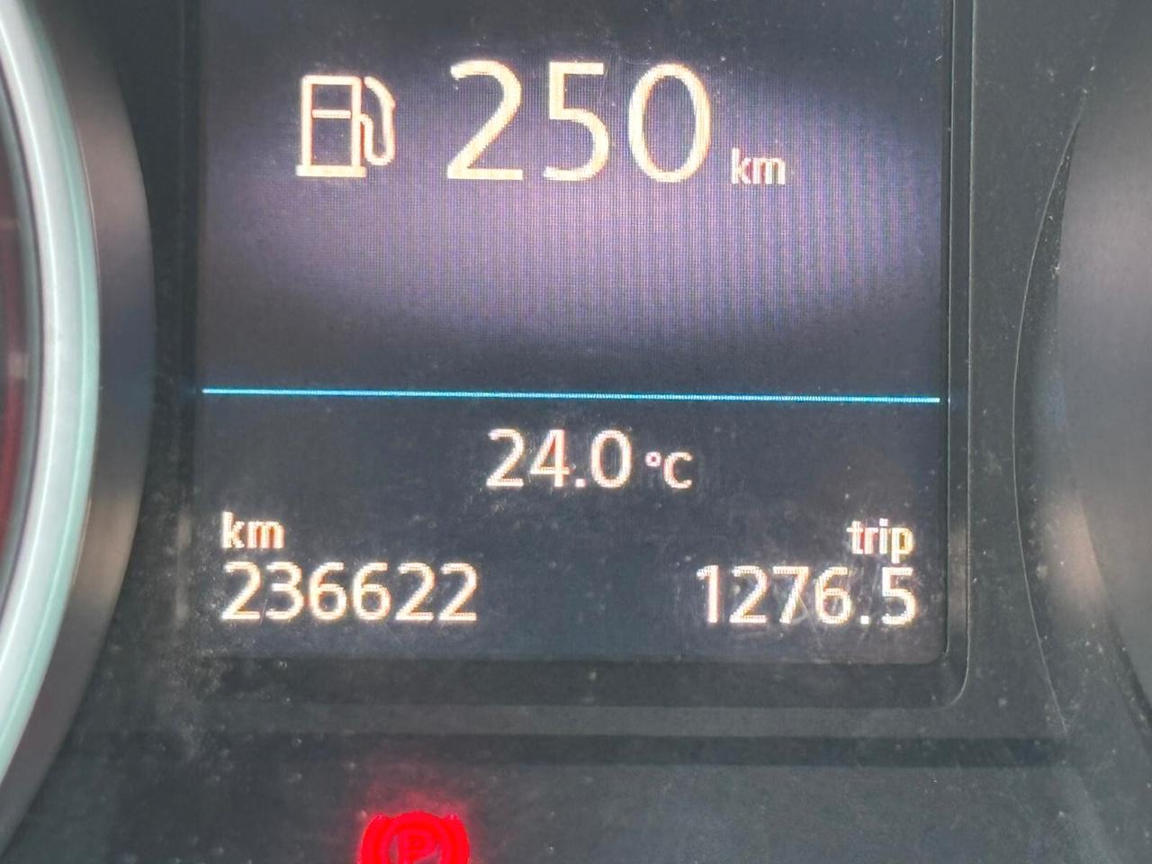 Volkswagen Tiguan 1.6 TDI SCR OK Neopatentati