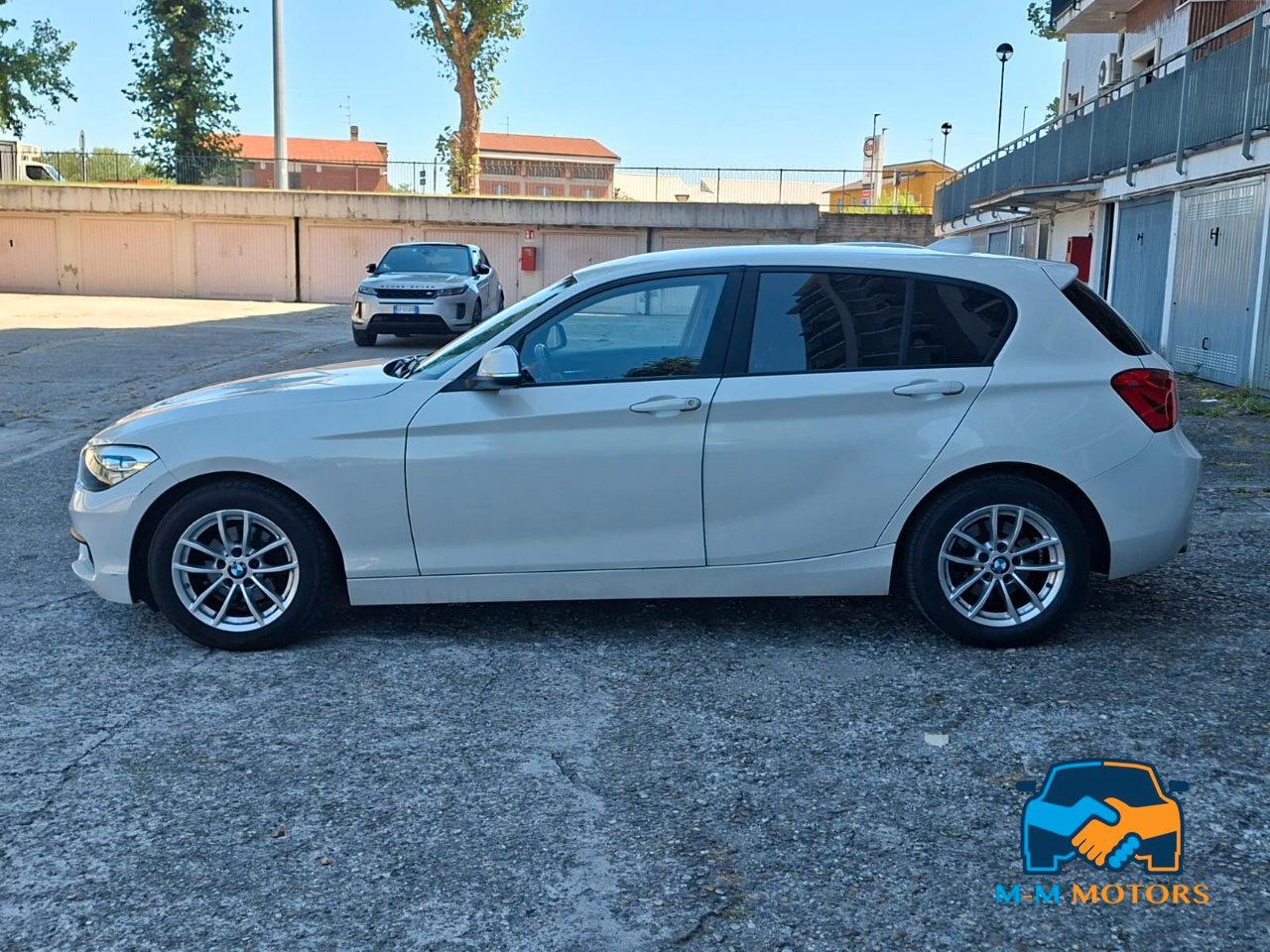 BMW 118 d Advantage 5p auto