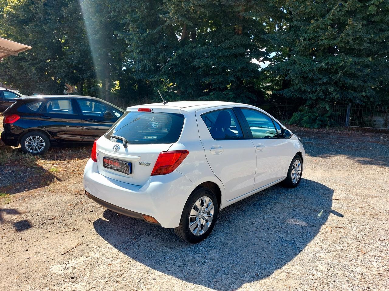 Toyota Yaris 1.D-4D 5 porte Cool 90CV - 2015