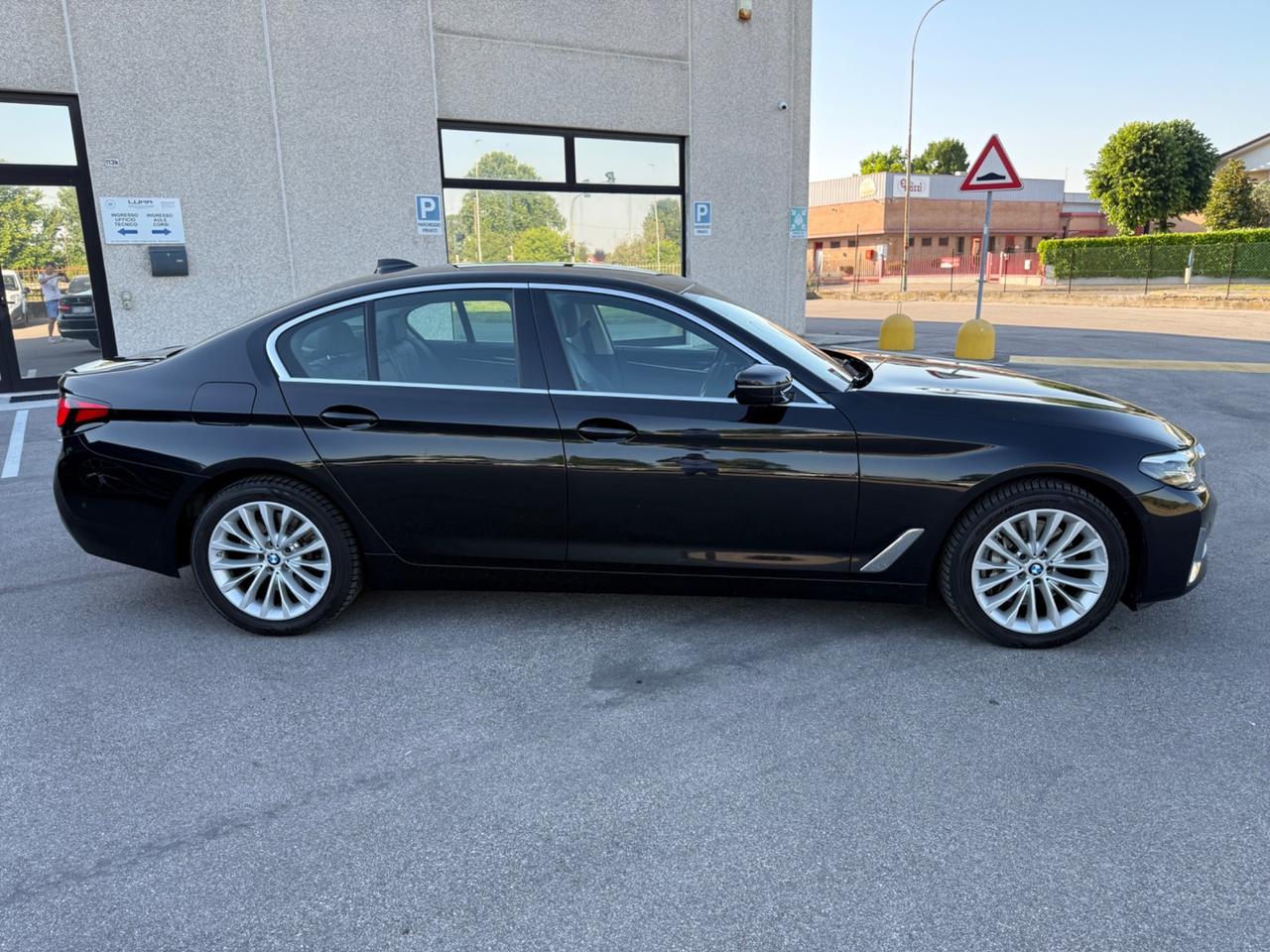 Bmw 530 Berlina 48V Luxury Line 3.0 249 Cv