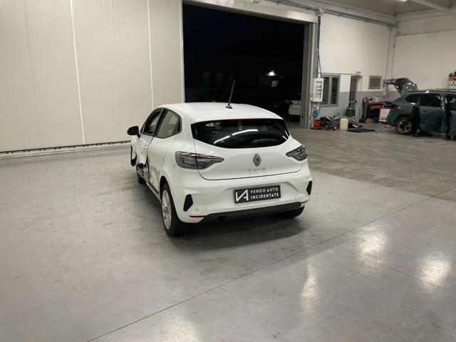 RENAULT Clio FULL HYBRID E-TECH 145CV 5 PORTE EVOLUTION