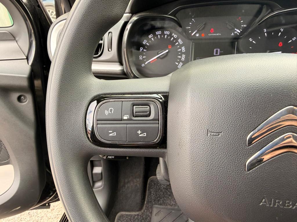 Citroen C3 1.2 puretech Shine s&s 83cv neopatentati