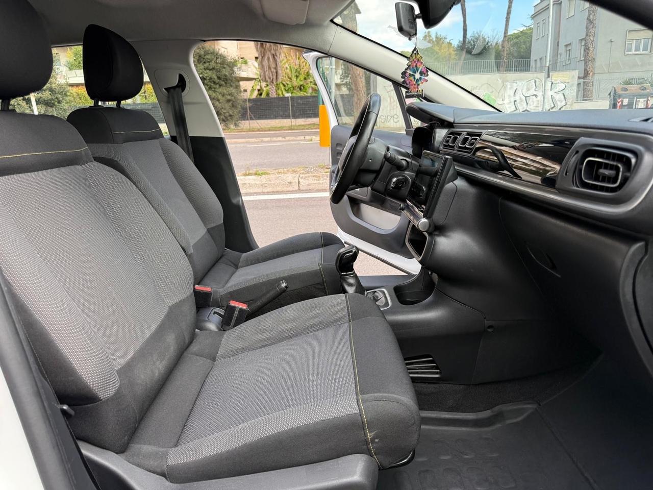 Citroen C3 83cv Benzina 5 porte Shine Navi bicolor pdc