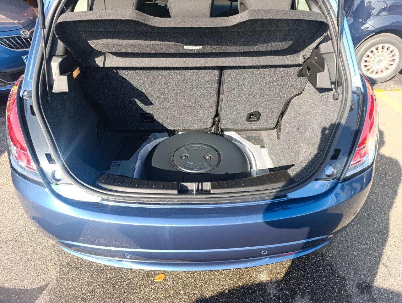 Lancia Ypsilon Hybrid Gold CON IMPIANTO GPL PREZZO REALE