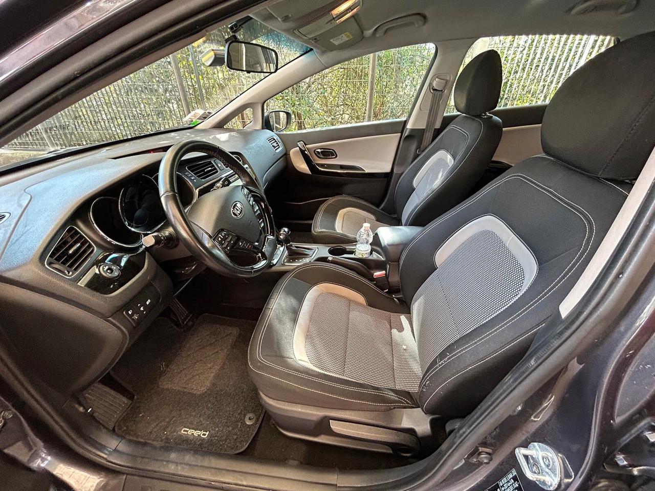 Kia Ceed cee'd 1.6 GDI DCT 5 porte Cool