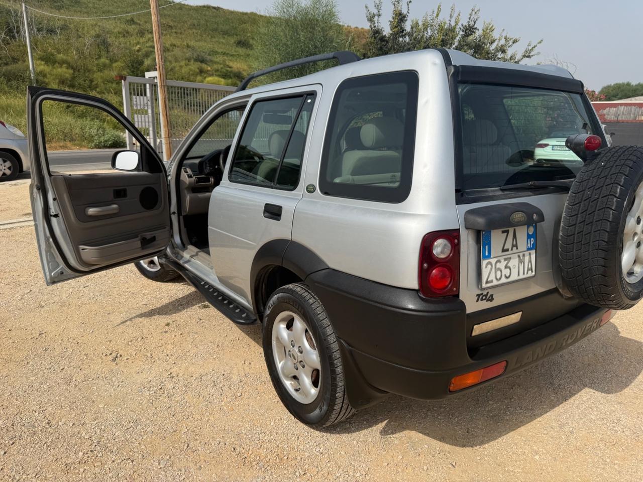 Land Rover Freelander 2.0 4x4 OCCASIONE 2.290€