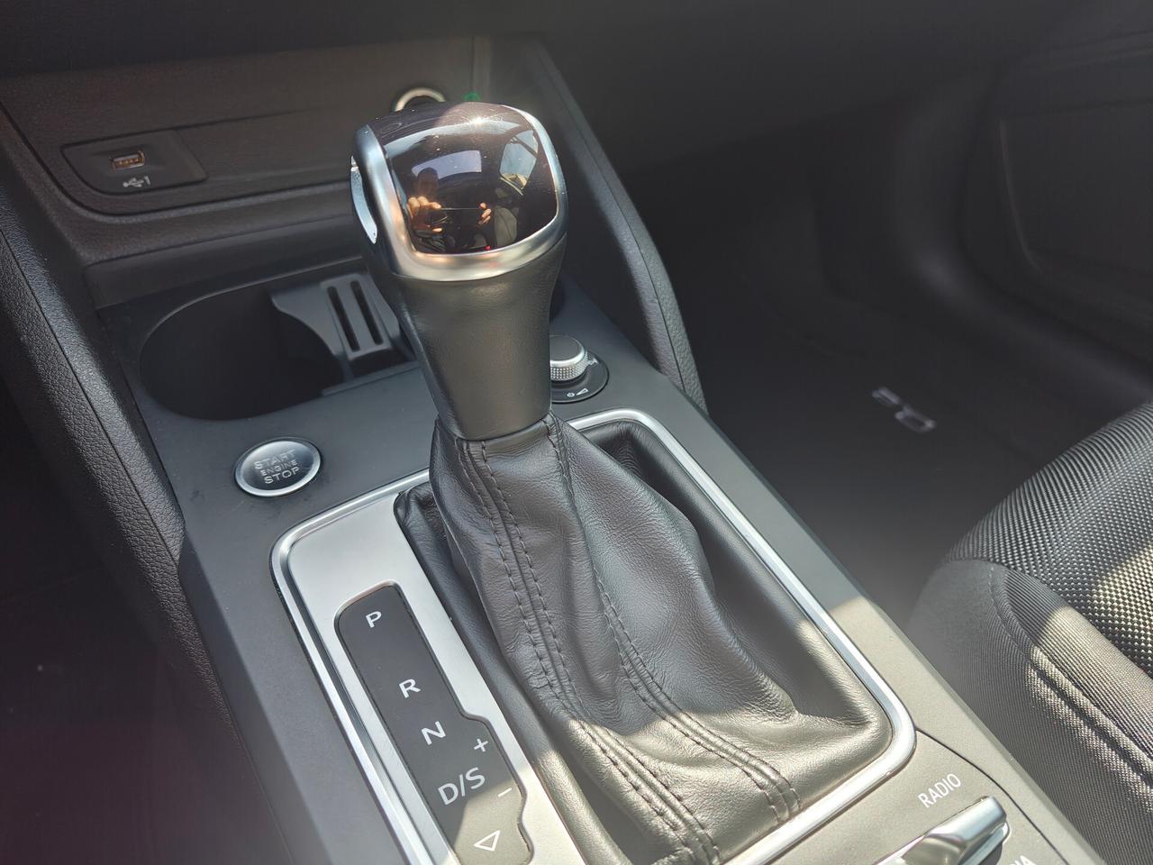 Audi Q2 35 TDI S tronic Identity Black