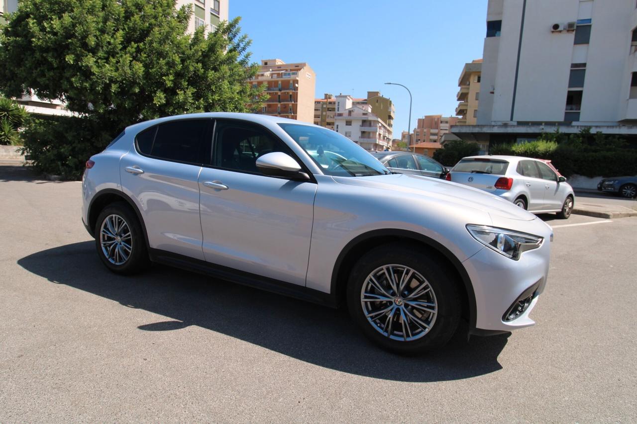 Alfa Romeo Stelvio 2.2 Turbodiesel 190 CV AT8 RWD Executive