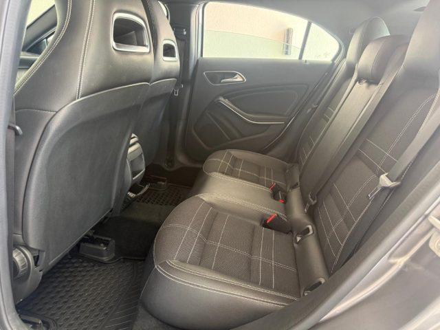 MERCEDES-BENZ A 200 d Automatic Sport