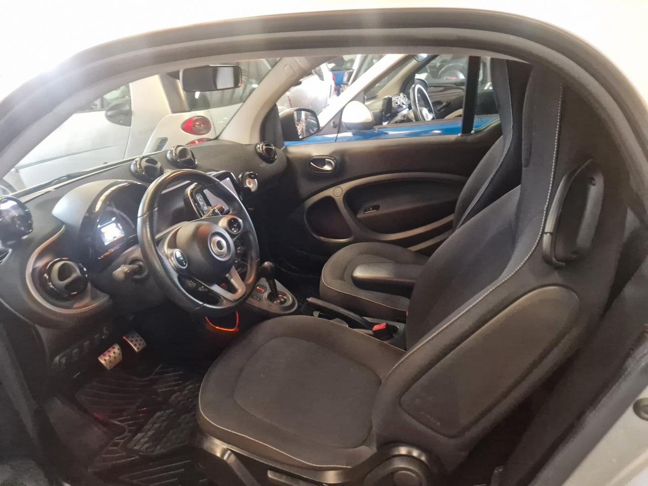 Superpassion solo 57000km strafull garanzia navi telecamera