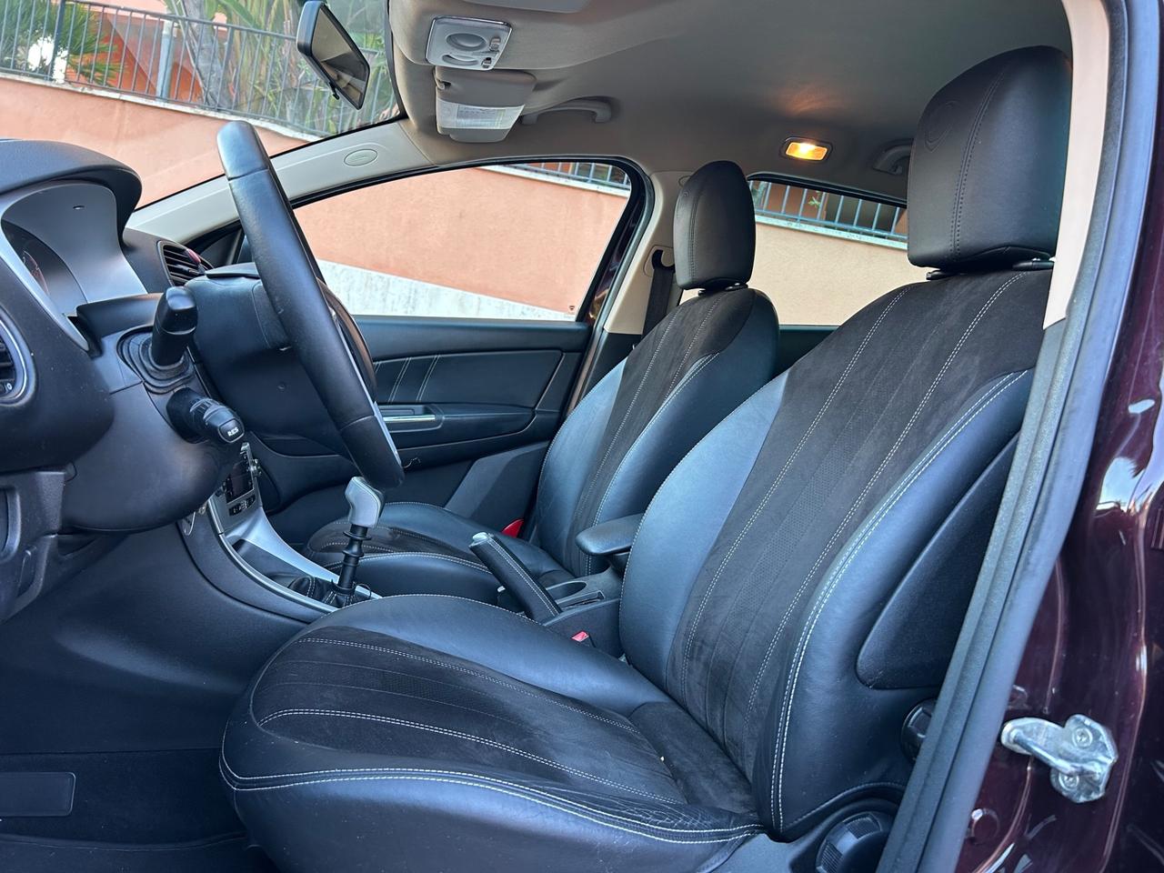 Lancia Delta 1.6 MJT Platino km certificati