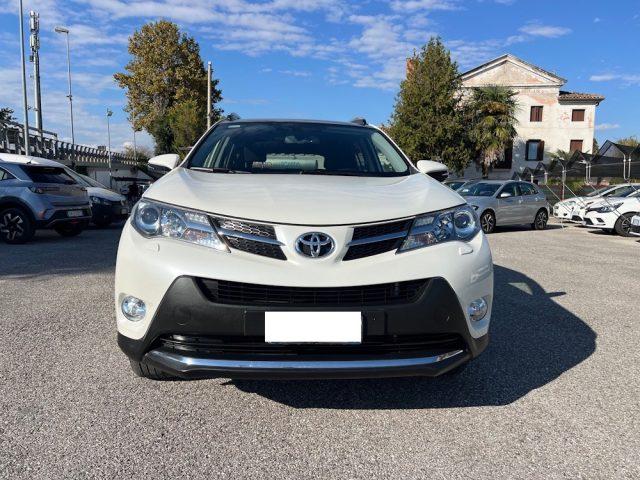 TOYOTA RAV 4 MY23 RAV4 2.2 D-CAT A/T 4WD Lounge