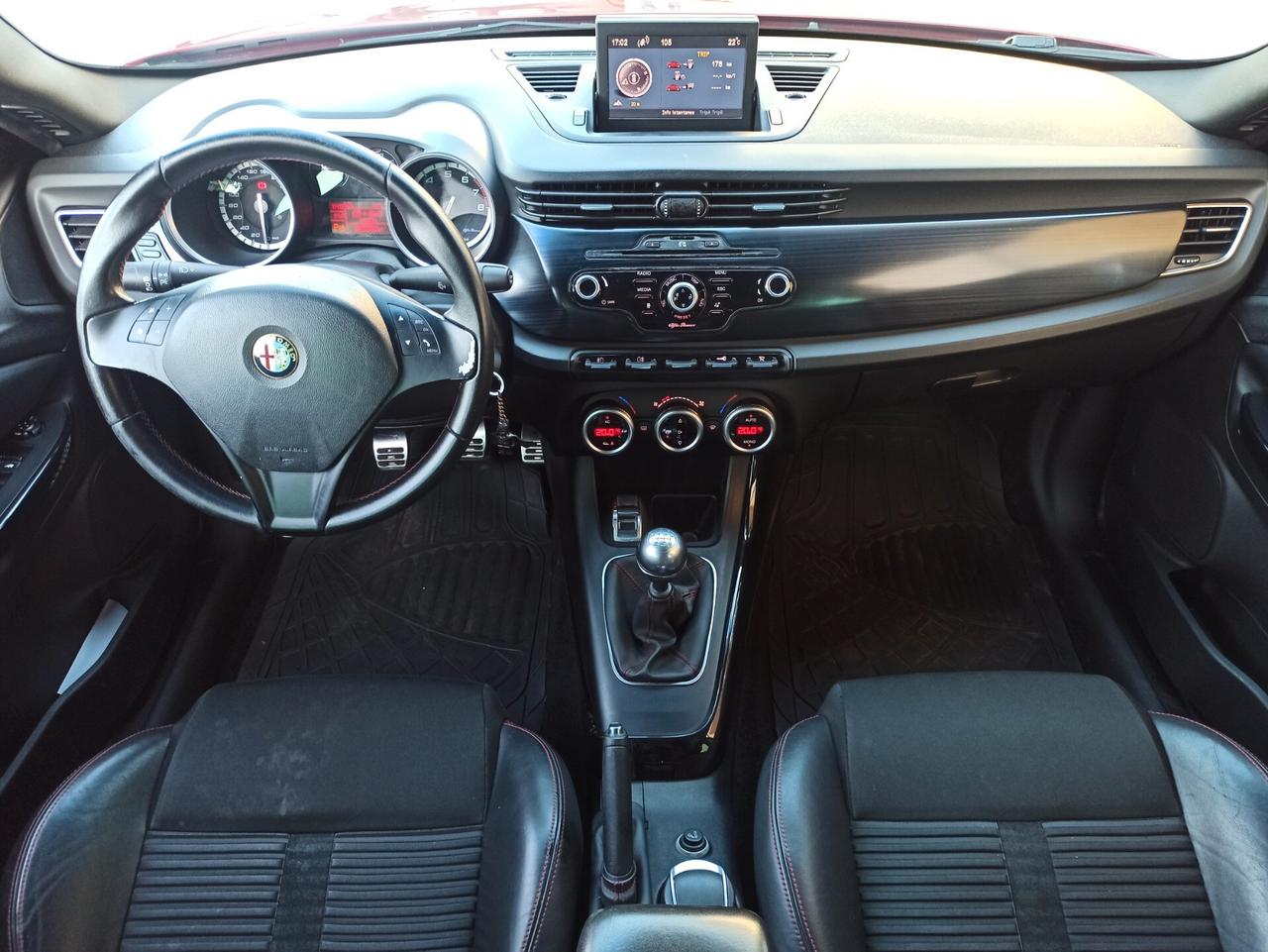Alfa Romeo Giulietta 1750 TBi Quadrifoglio Verde
