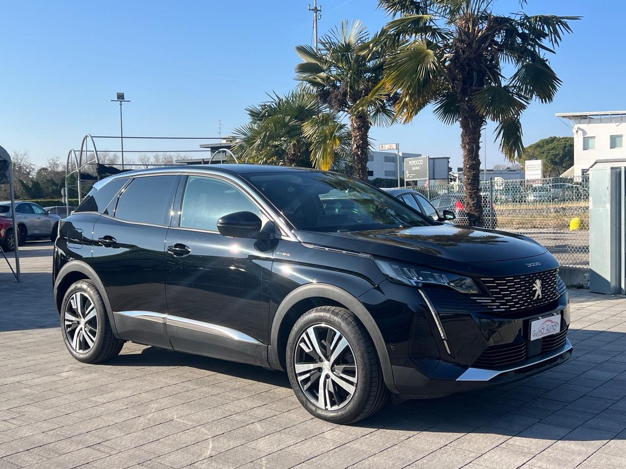 Peugeot 3008 Hybrid 225 e-EAT8 Allure FINANZIABILE