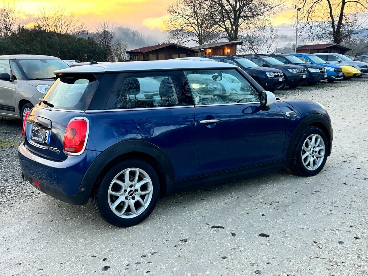 Mini 1.5 Cooper D Business accettiamo permute neopatentato