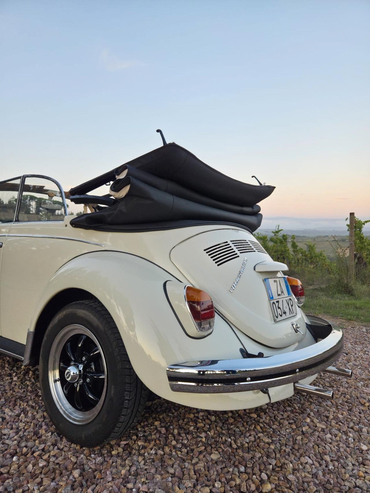 Volkswagen Maggiolone Karman cabrio 1600 vetro piatto