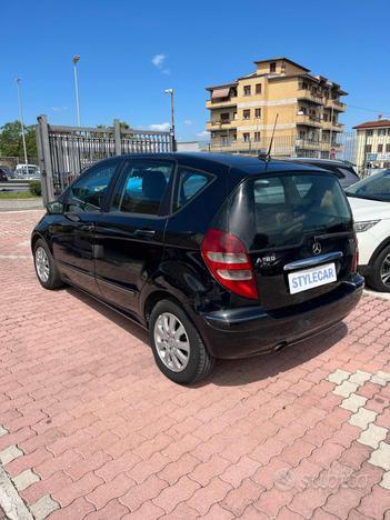 MERCEDES-BENZ A 180 CDI Elegance