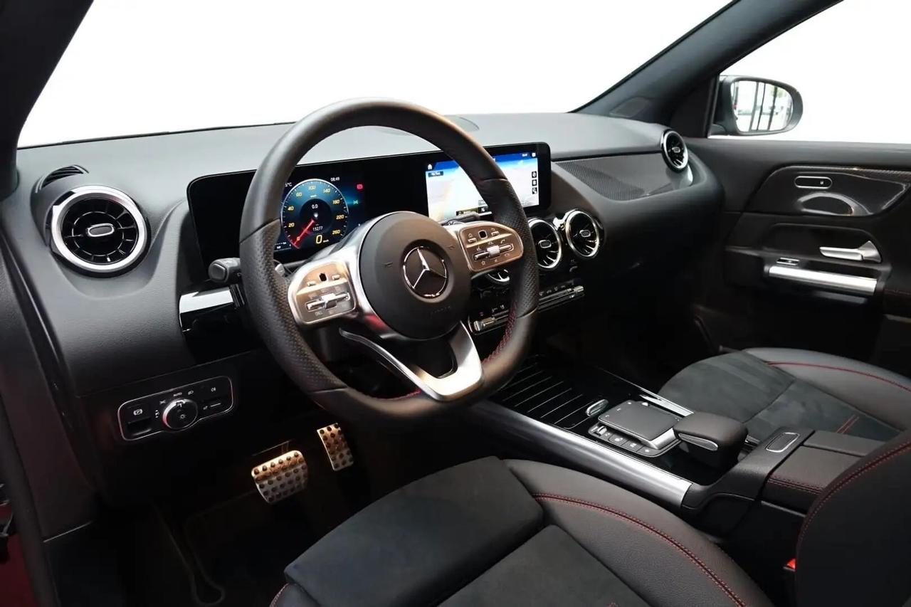 Mercedes-Benz GLA 220 d AMG AUTO-FULL LED-MISTOPELLE