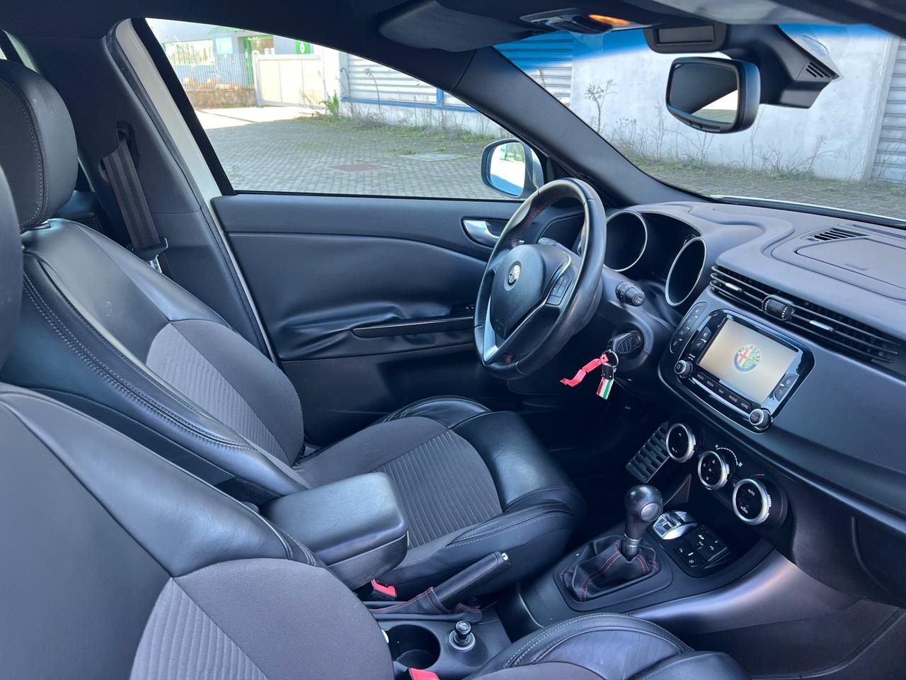 Alfa Romeo Giulietta 2.0 JTDm-2 175 CV TCT Exclusive