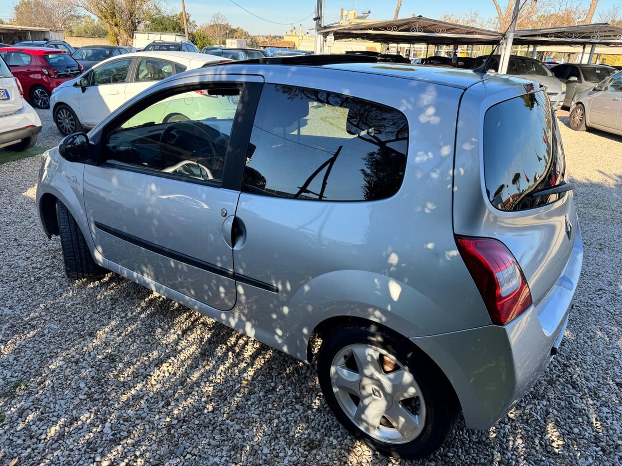 Renault Twingo 1.2 16V Quickshift Dynamique adatta a neopatentati