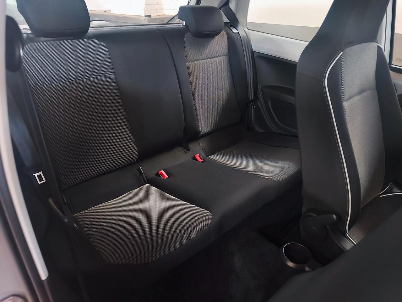 Seat Mii 1.0 68 CV 3 porte Chic Ecofuel