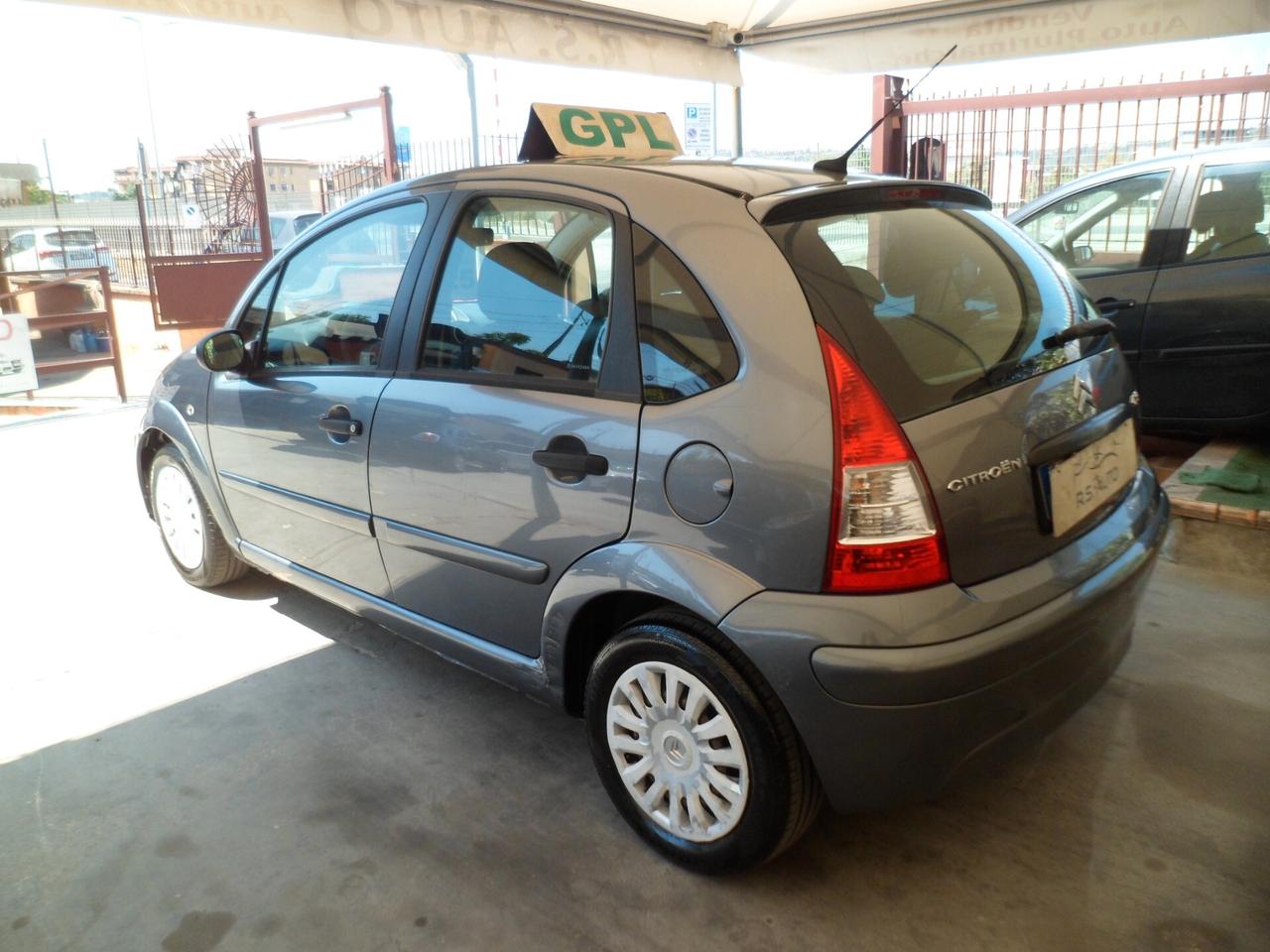 CITROEN C3 1.1 gpl casa madre full neopatentati 09