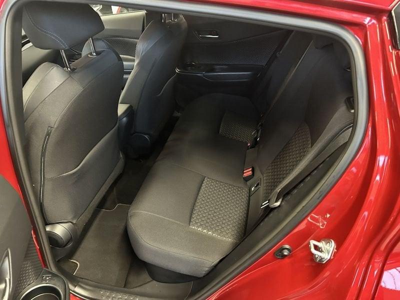 Toyota C-HR C-HR 1.8 Hybrid E-CVT Trend