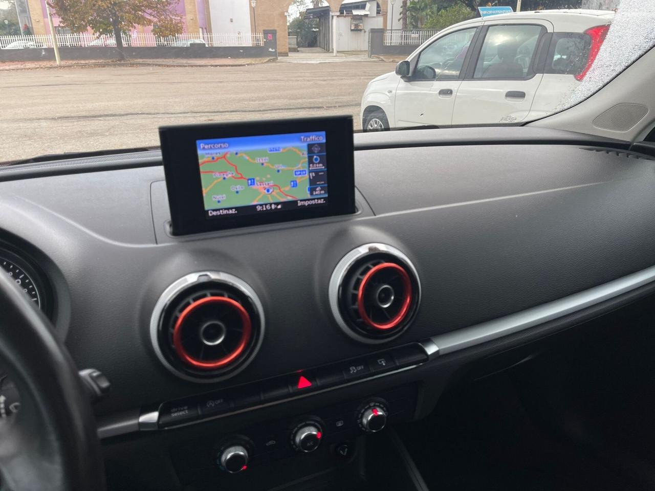 Audi A3 1.6 TDI AUTOMATICA 7M