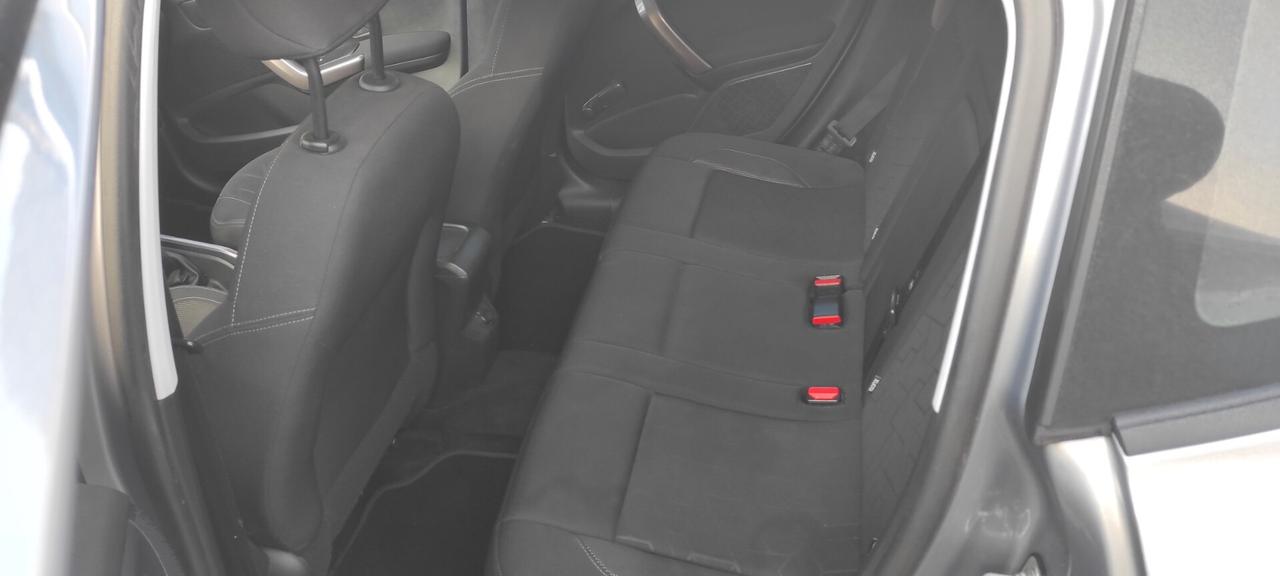 Peugeot 2008 1.4 HDi 68CV Access