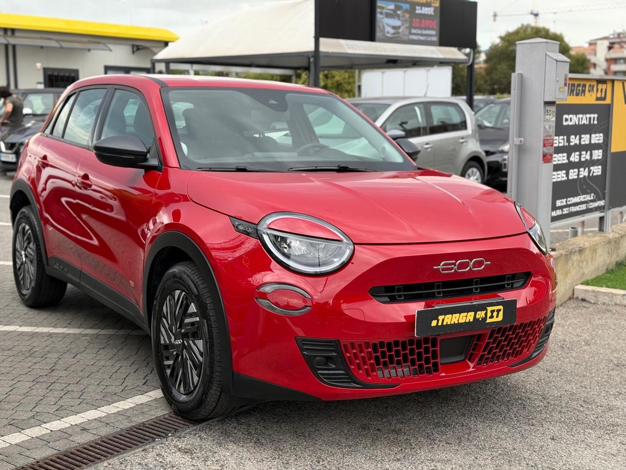 FIAT 600 Hybrid 100 CV DCT MHEV +GARANTITA