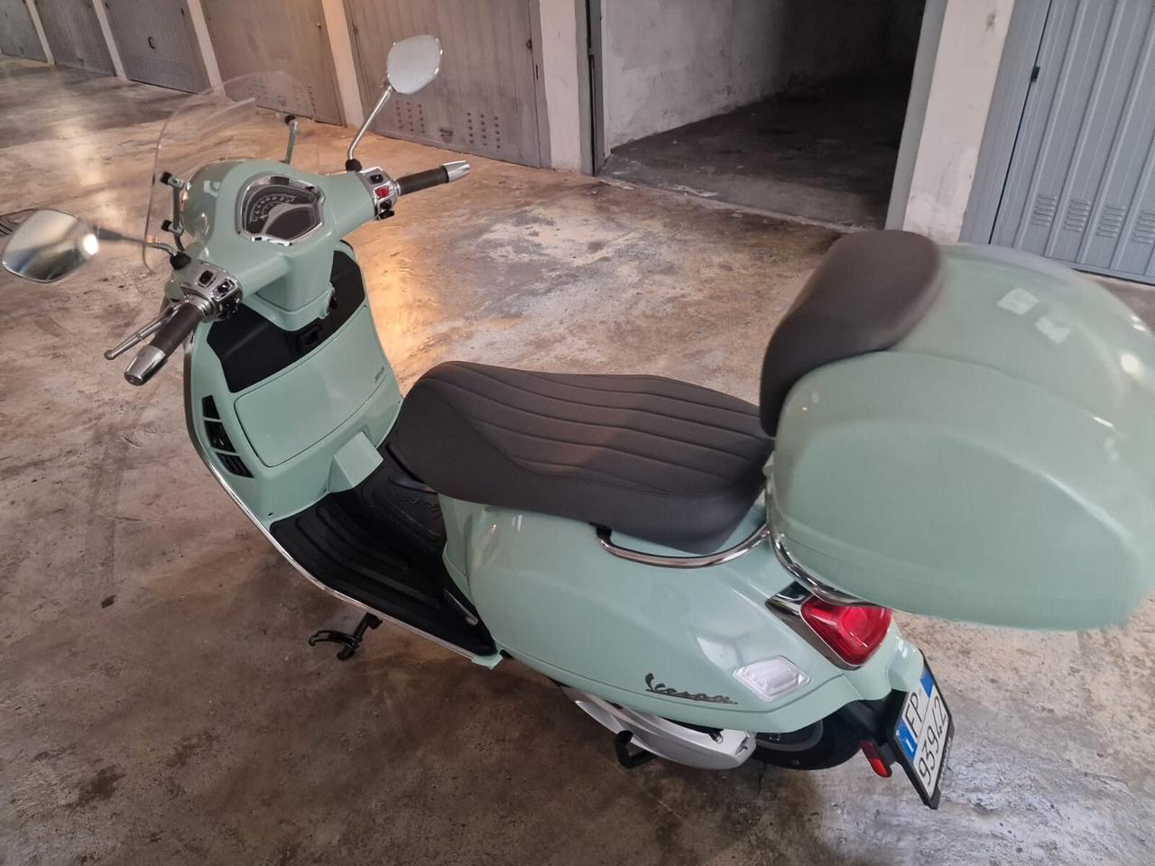 Vespa 310 GTS hpe