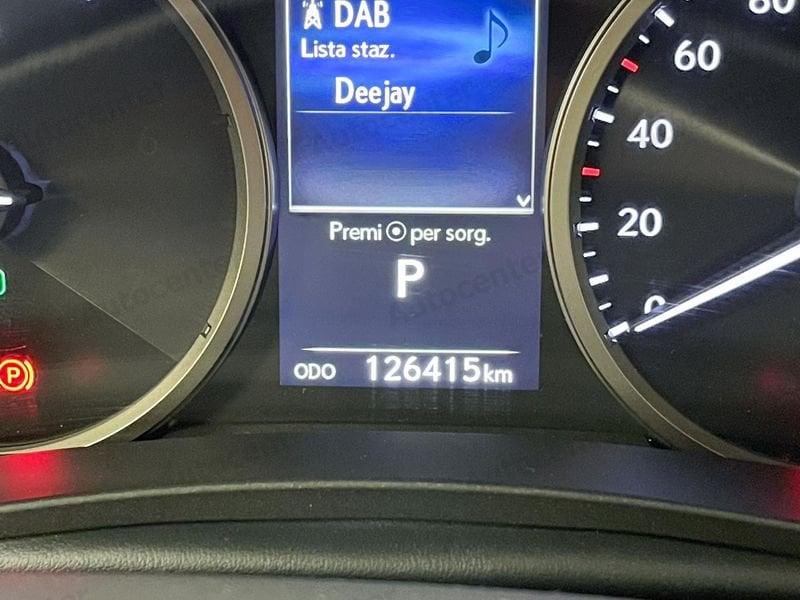 Lexus NX 300h 2.5 Executive 4wd cvt