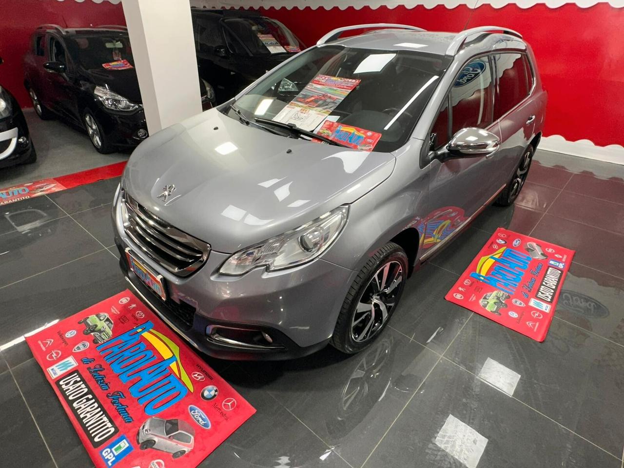 Peugeot 2008 BlueHDi 1.6 99cv Black Matt - 2016