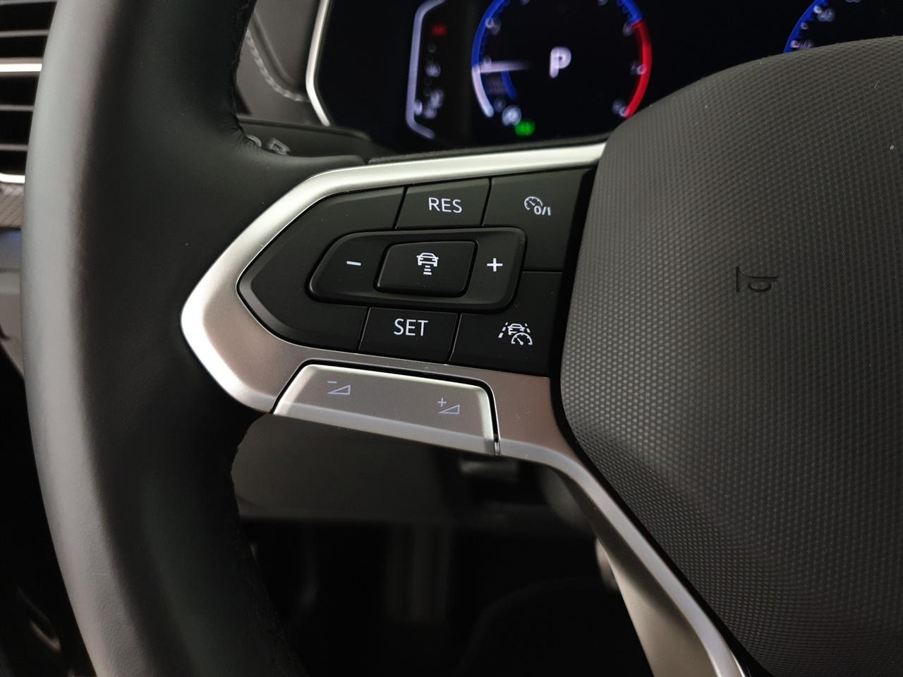 Volkswagen T-Cross 1.0 tsi r-line 115cv dsg