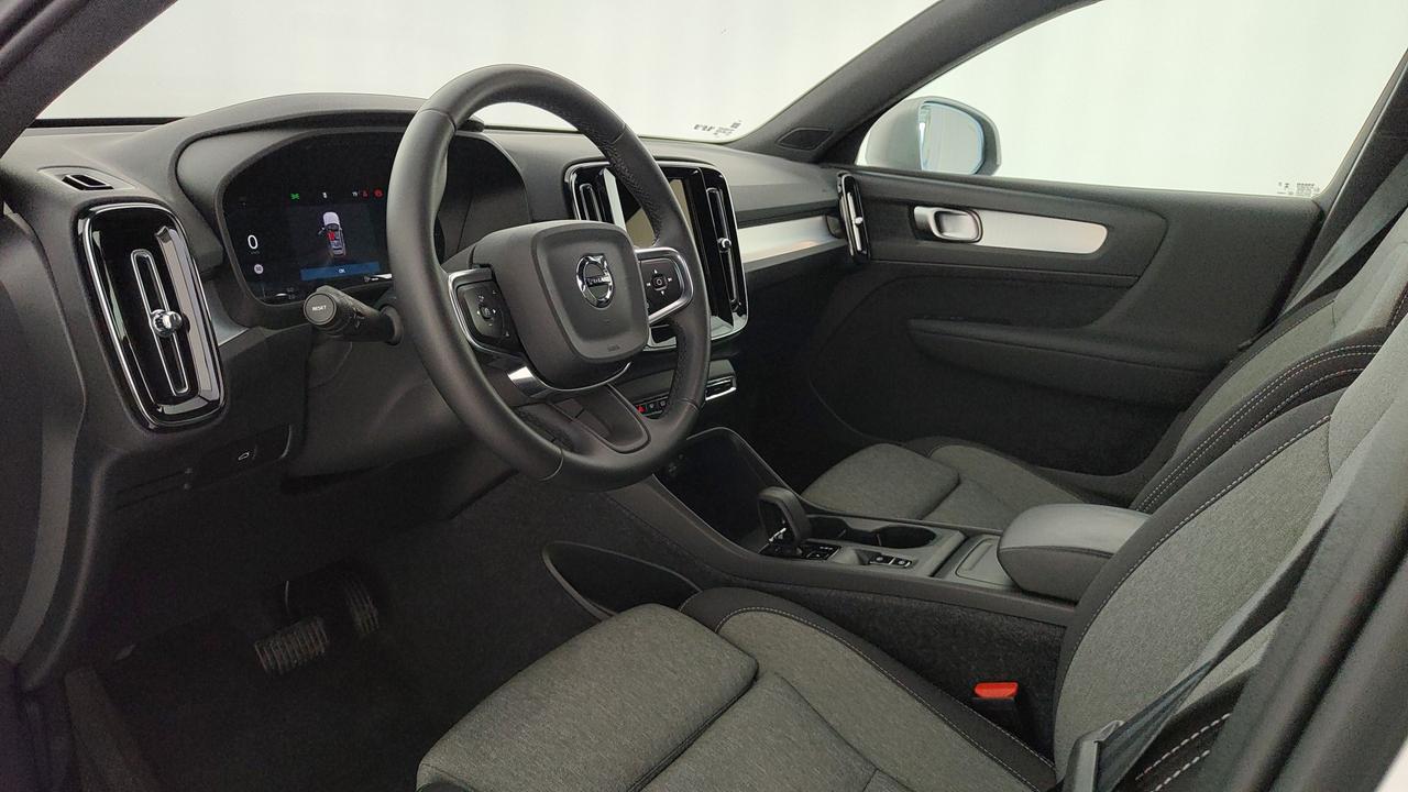 VOLVO XC40 2.0 b3 Core auto