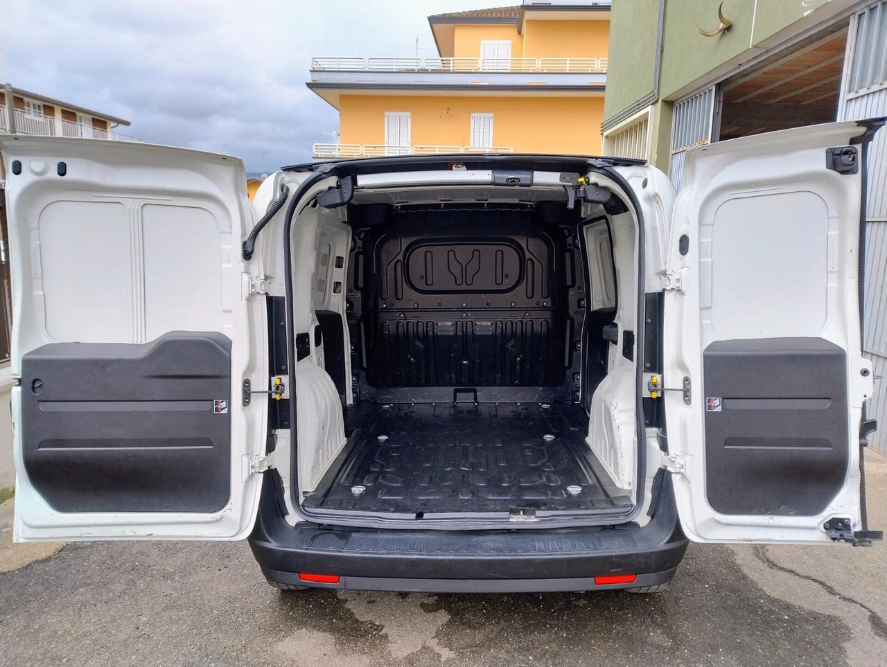 Doblò 1600 Mjet 120CV Eu6 TETTO GIRAFFA *2021