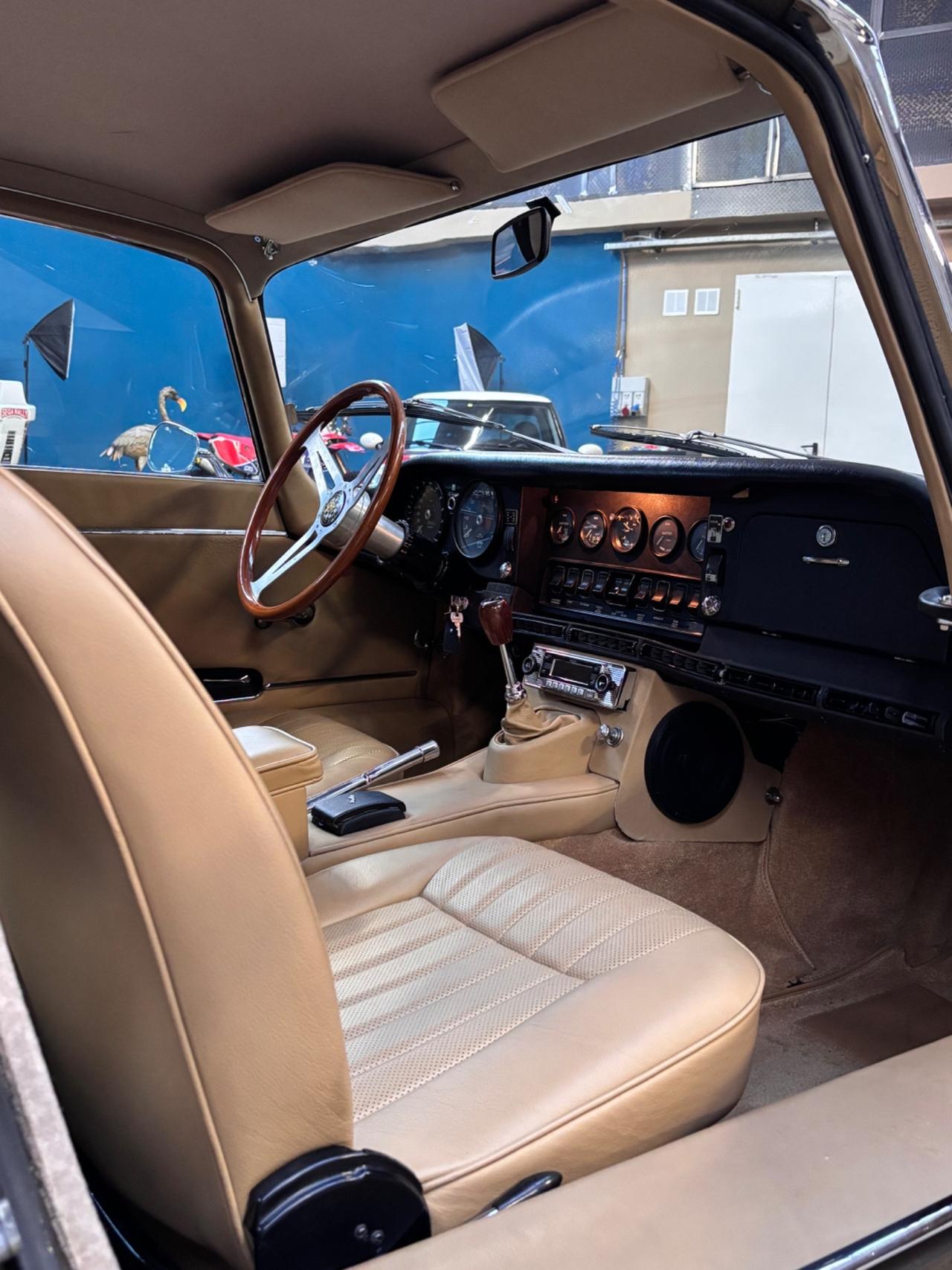 Jaguar E-Type Serie 2 4 posti 4.2L