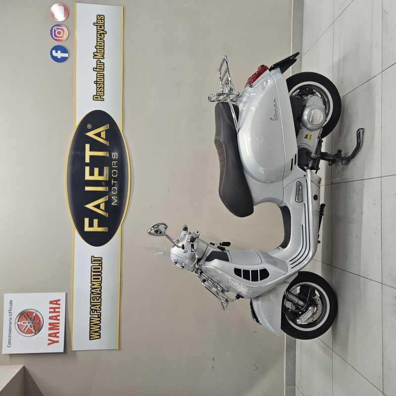Vespa GTS 300 Touring ABS - 2016