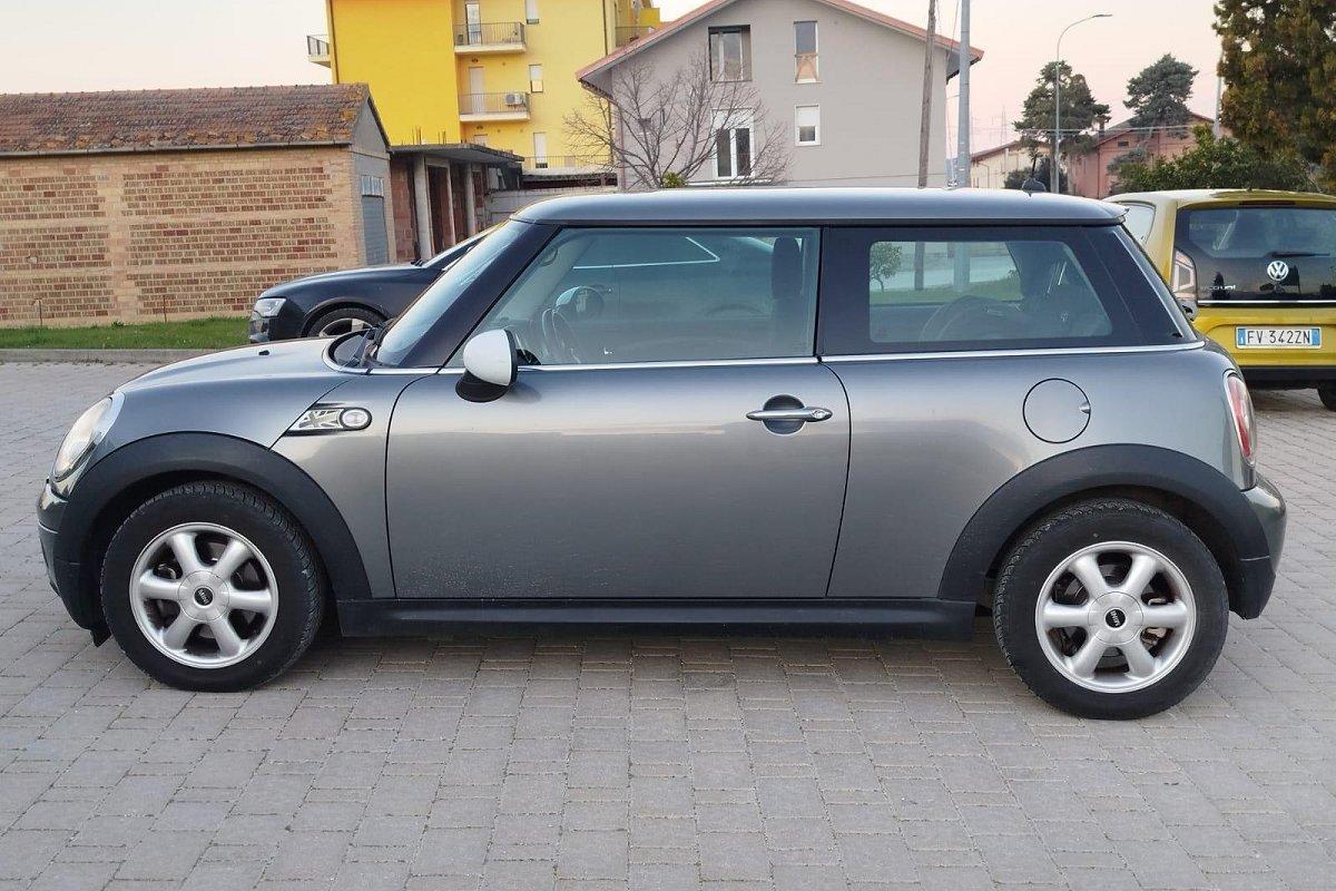 MINI Mini 1.6 16V One D