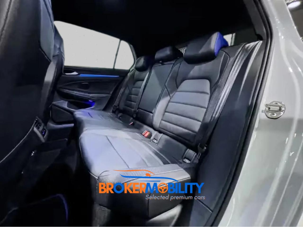 Volkswagen Golf R 20 Years 4 Motion 333cv