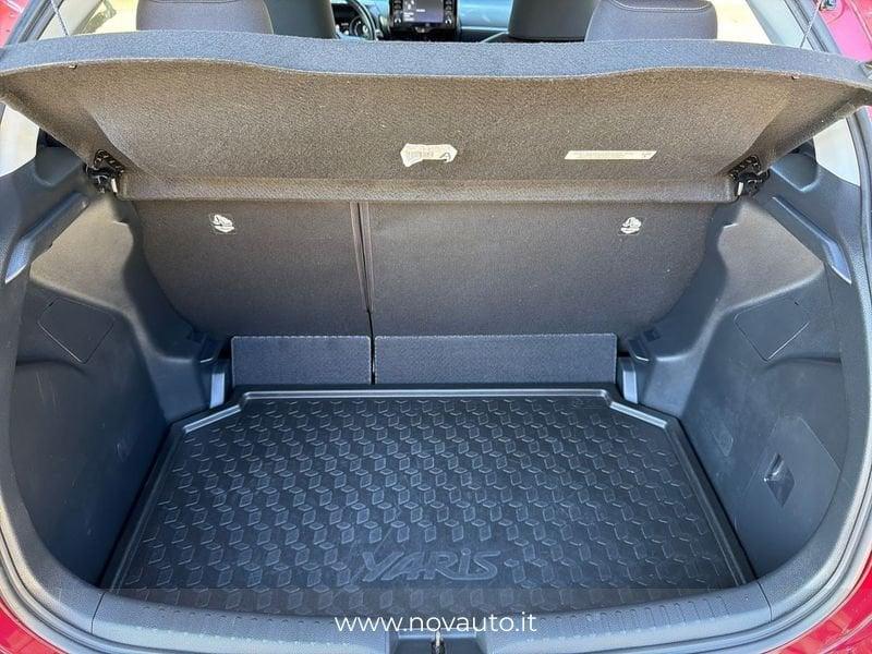 Toyota Yaris Hybrid Trend MY21