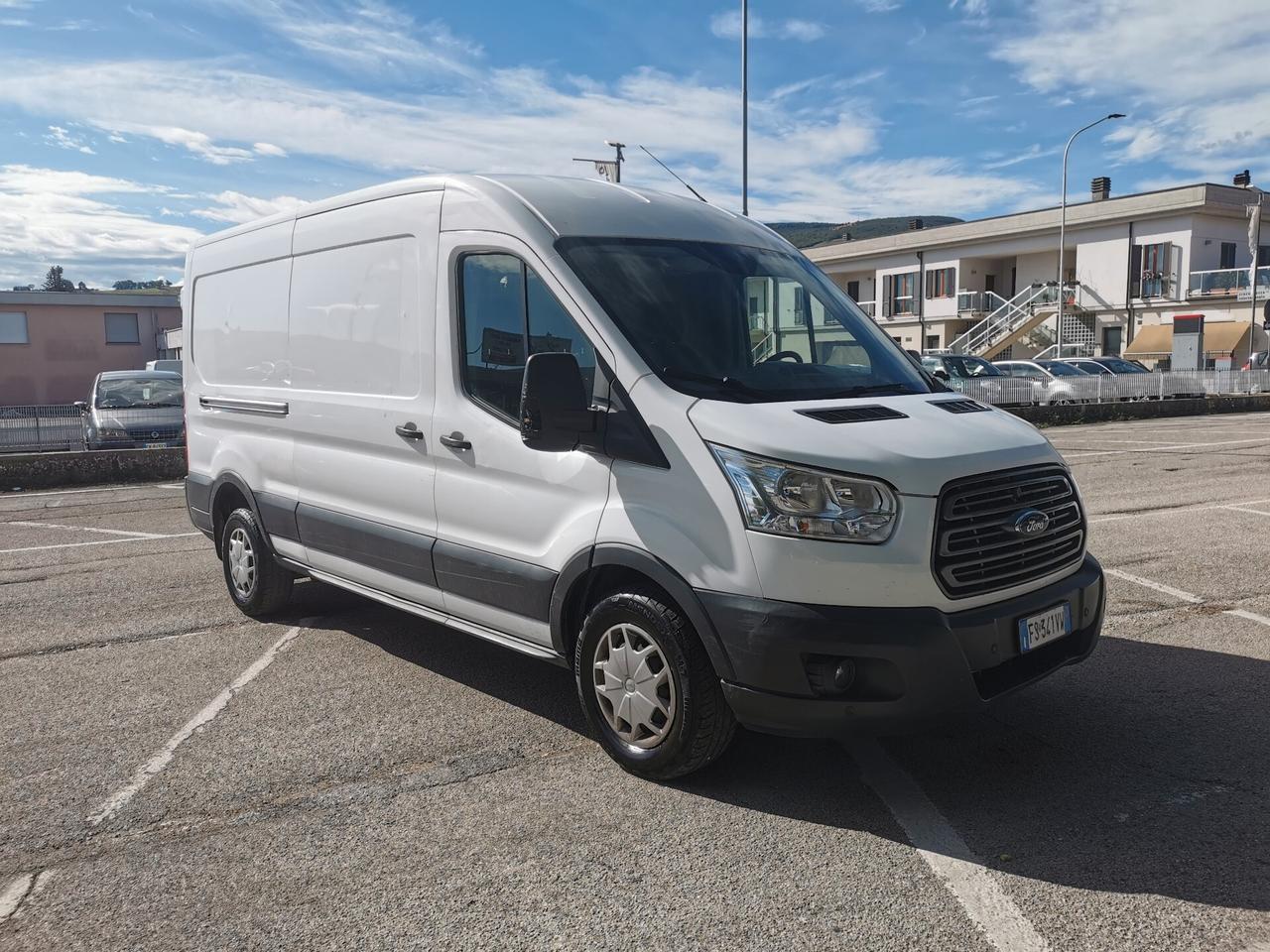 Ford Transit 2.0 DIESEL /OK PERMUTE / UNICO PROPRIETARIO